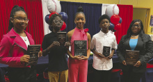 School board celebrates students of the year